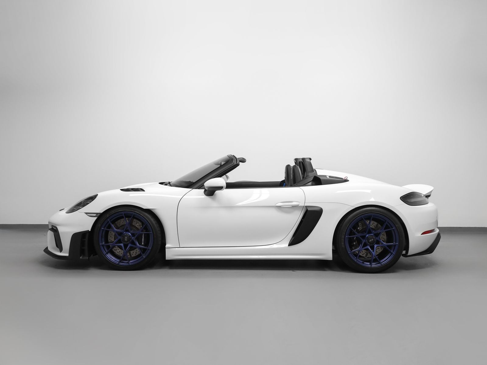 2025 Porsche 718 718 Spyder RS