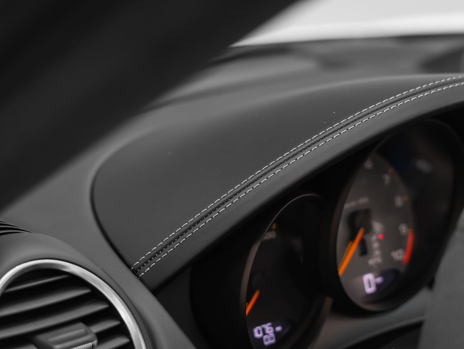 2025 Porsche 718 718 Spyder RS