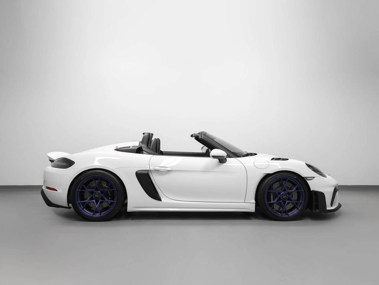 2025 Porsche 718 718 Spyder RS