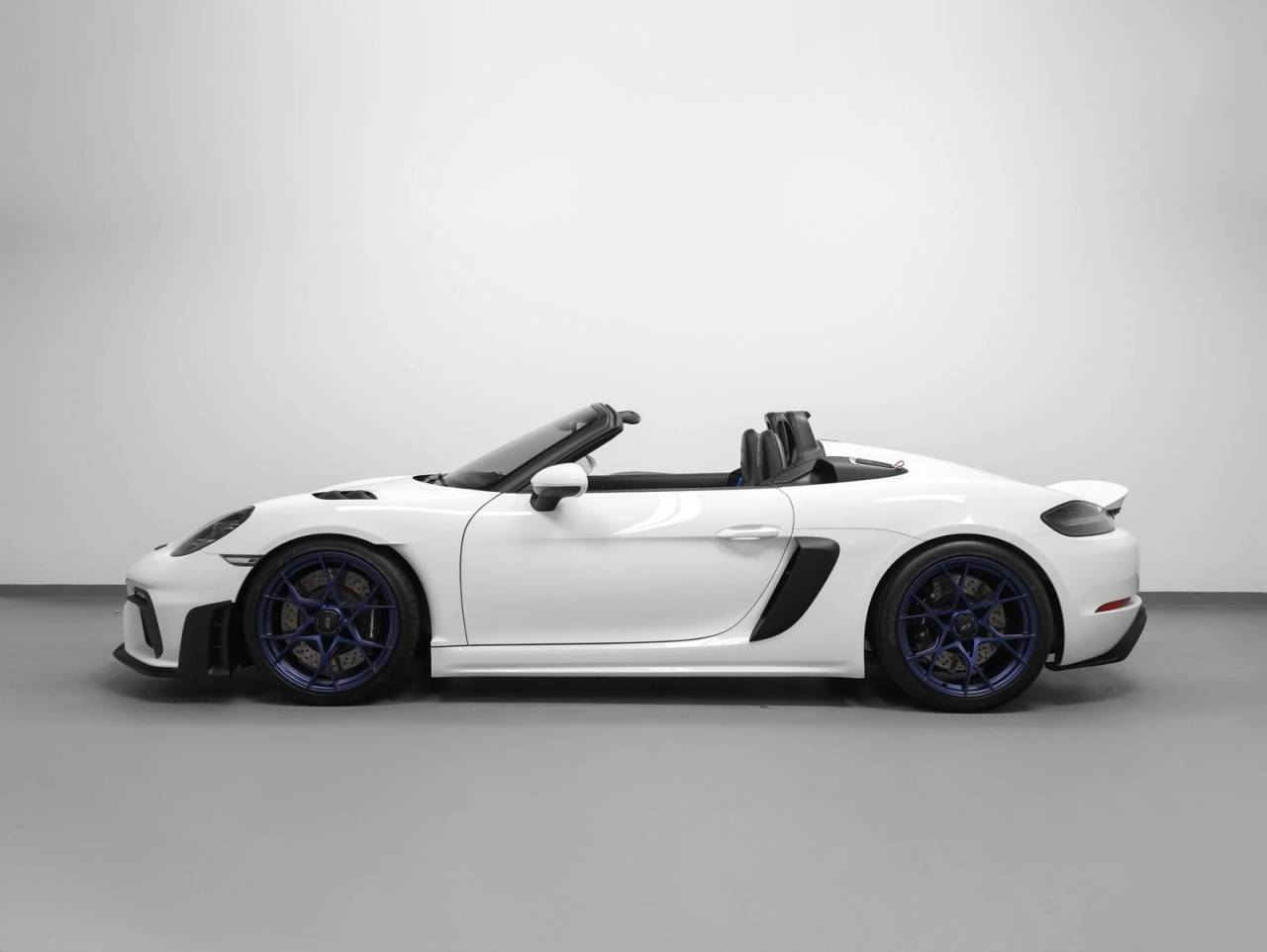 2025 Porsche 718 718 Spyder RS