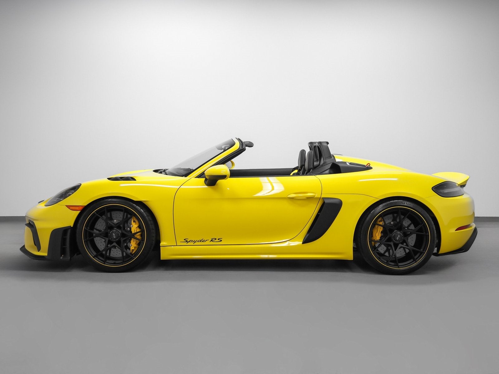 2025 Porsche 718 718 Spyder RS