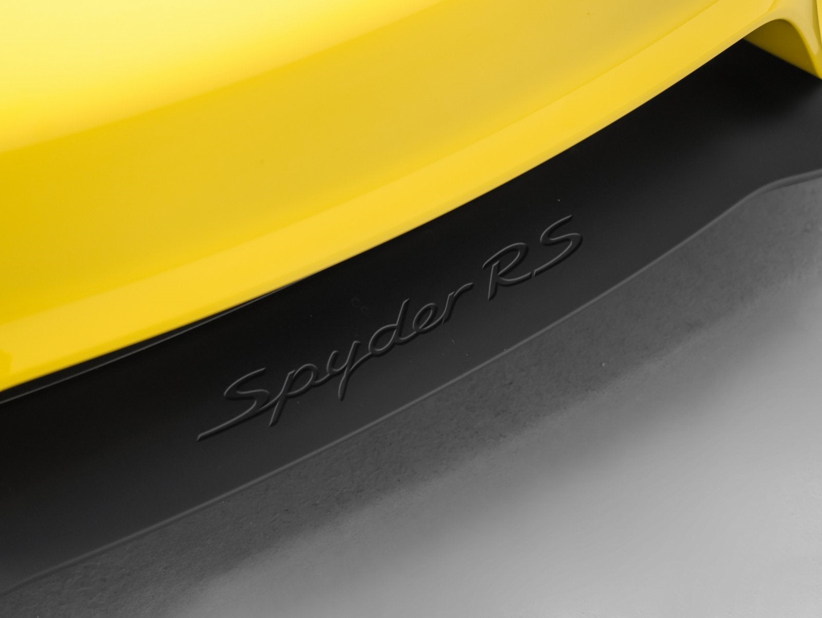 2025 Porsche 718 718 Spyder RS