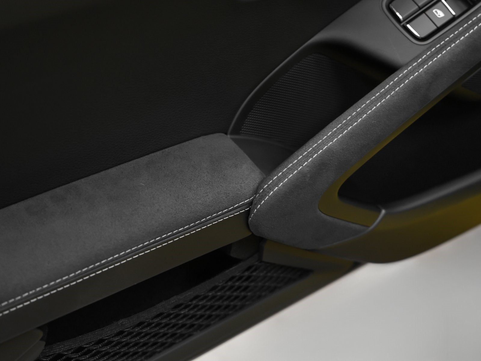 2025 Porsche 718 718 Spyder RS