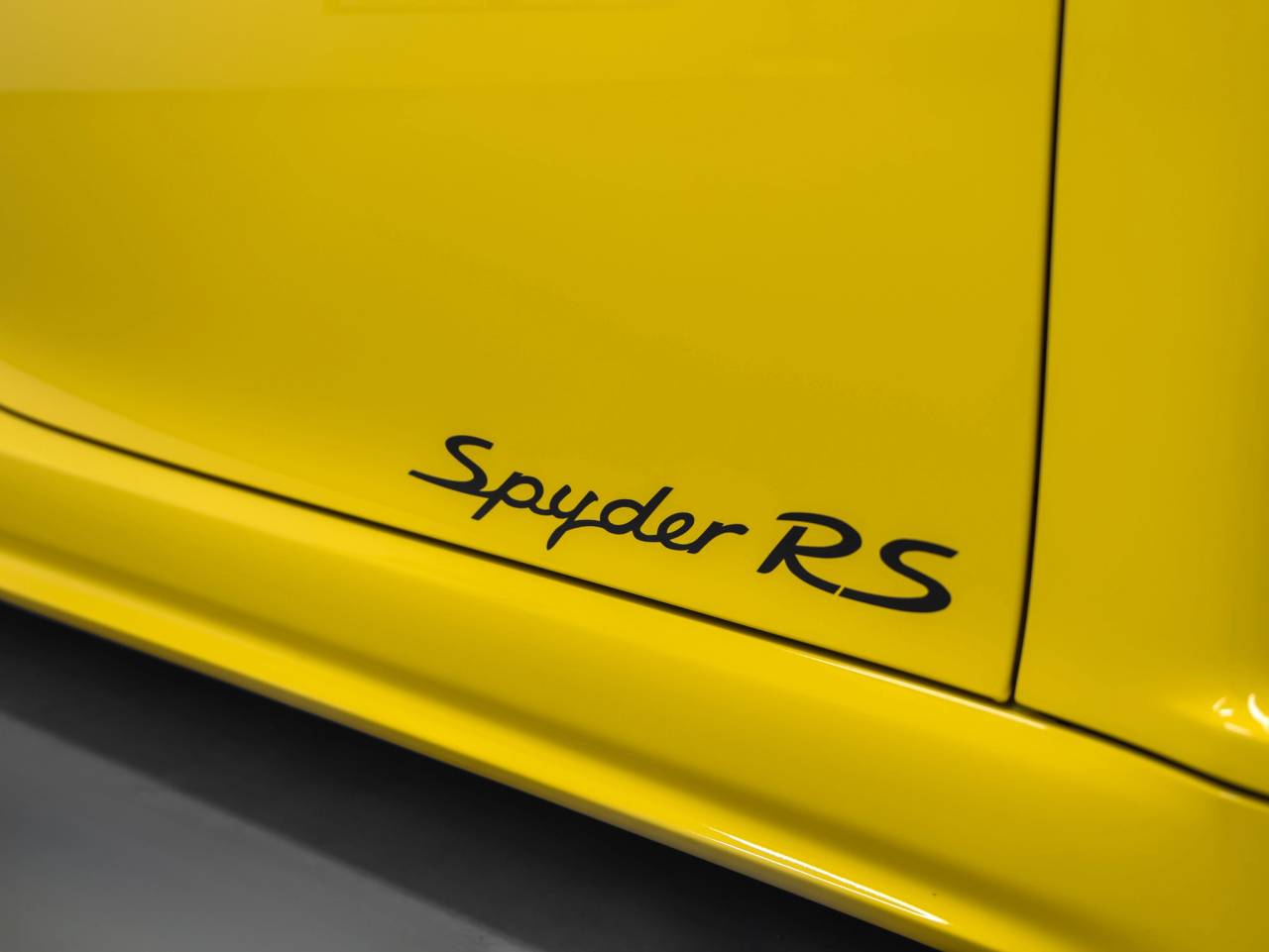 2025 Porsche 718 718 Spyder RS