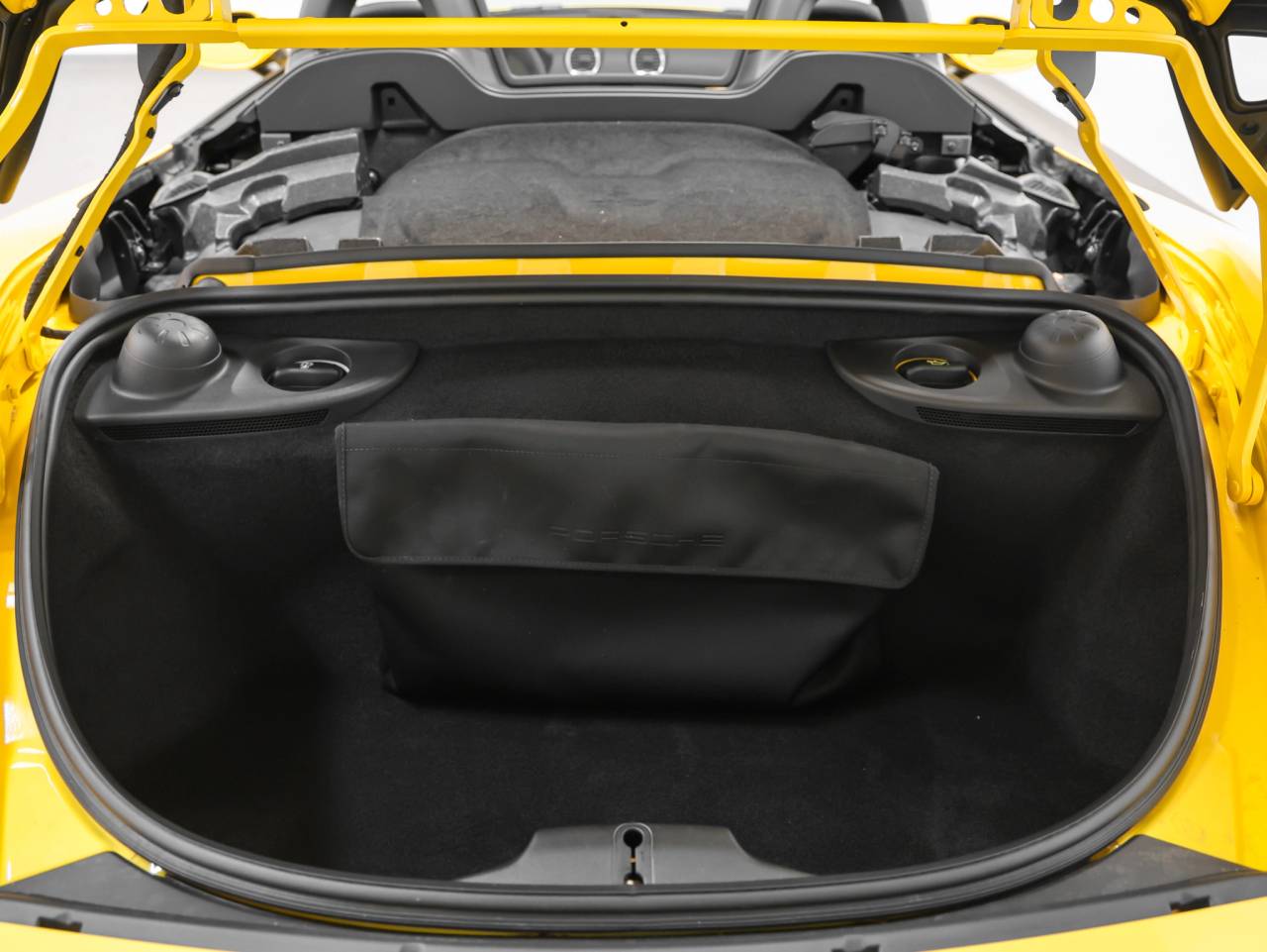 2025 Porsche 718 718 Spyder RS