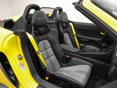 2025 Porsche 718 718 Spyder RS