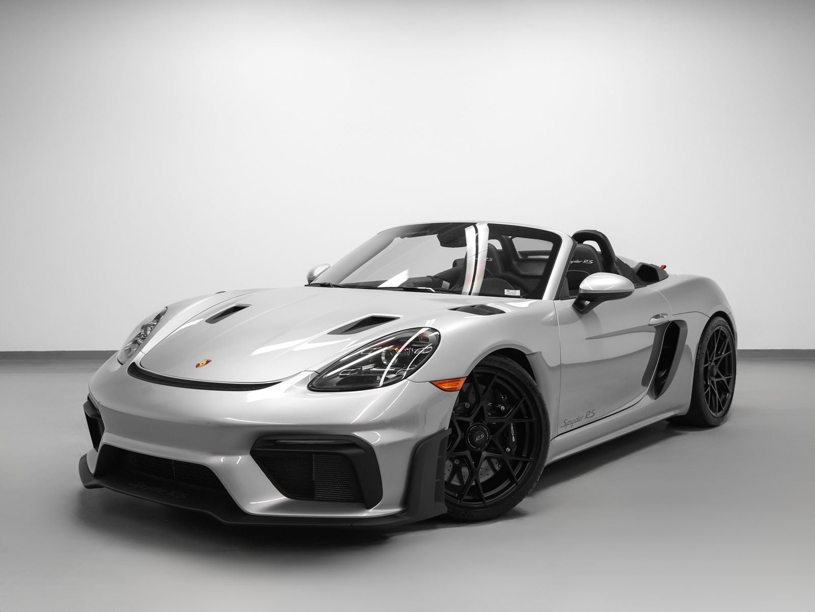 2025 Porsche 718 Spyder RS