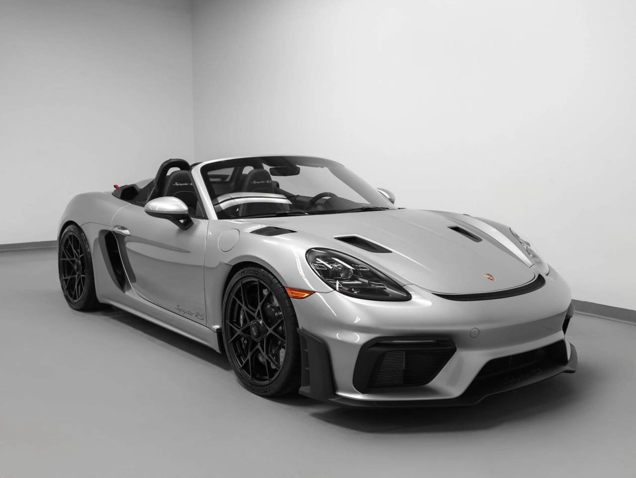 2025 Porsche 718 Spyder RS