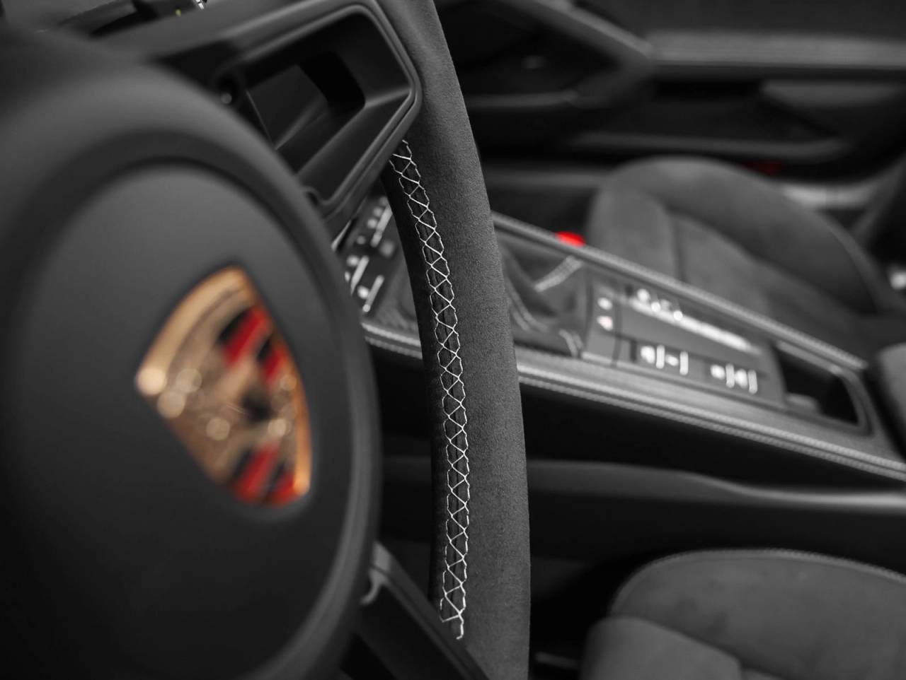 2025 Porsche 718 Spyder RS