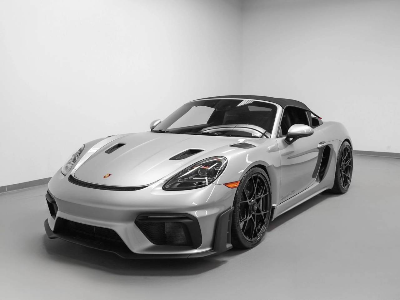 2025 Porsche 718 Spyder RS