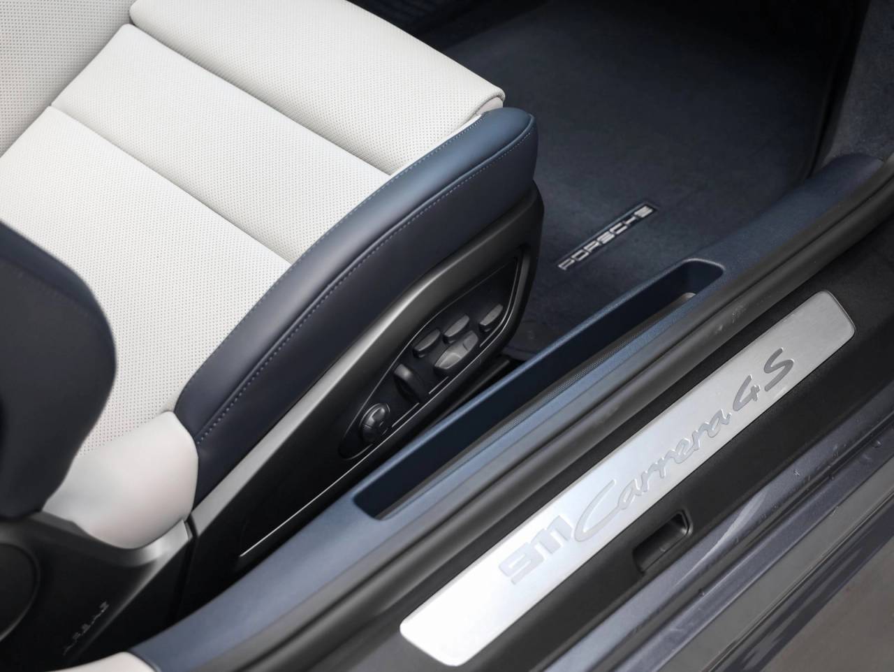 2026 Porsche 911 911 Carrera 4S Cabriolet