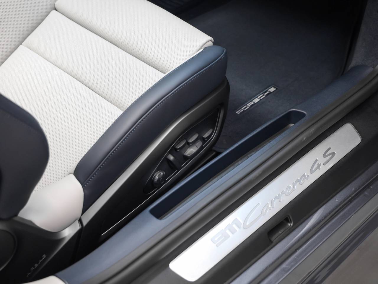 2026 Porsche 911 911 Carrera 4S Cabriolet