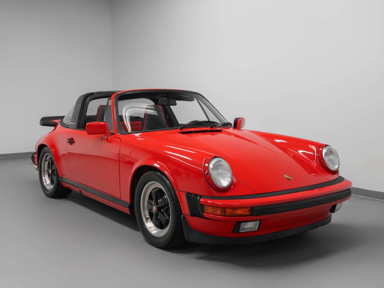 1988 Porsche 911 SC Targa (RHD)