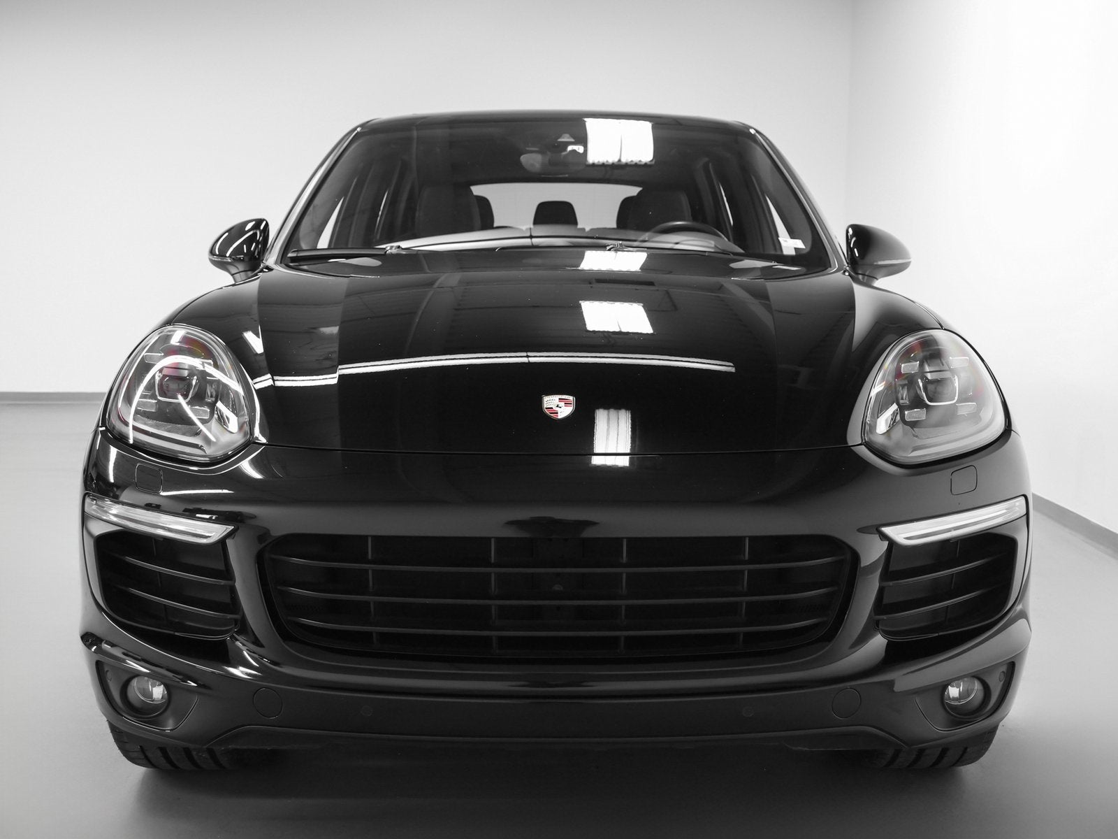 2018 Porsche Cayenne Cayenne Platinum Edition