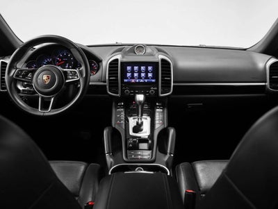 2018 Porsche Cayenne Cayenne Platinum Edition