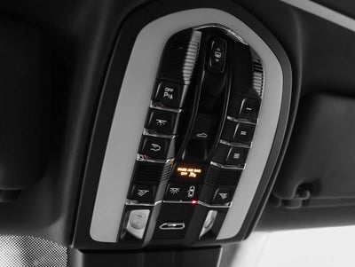 2018 Porsche Cayenne Cayenne Platinum Edition