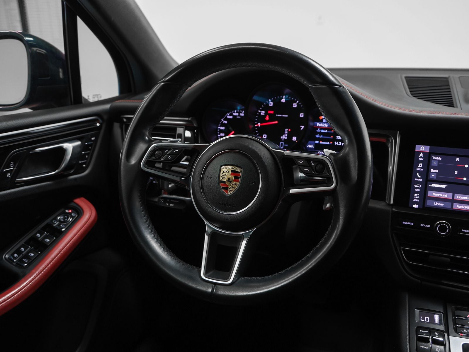 2019 Porsche Macan Macan