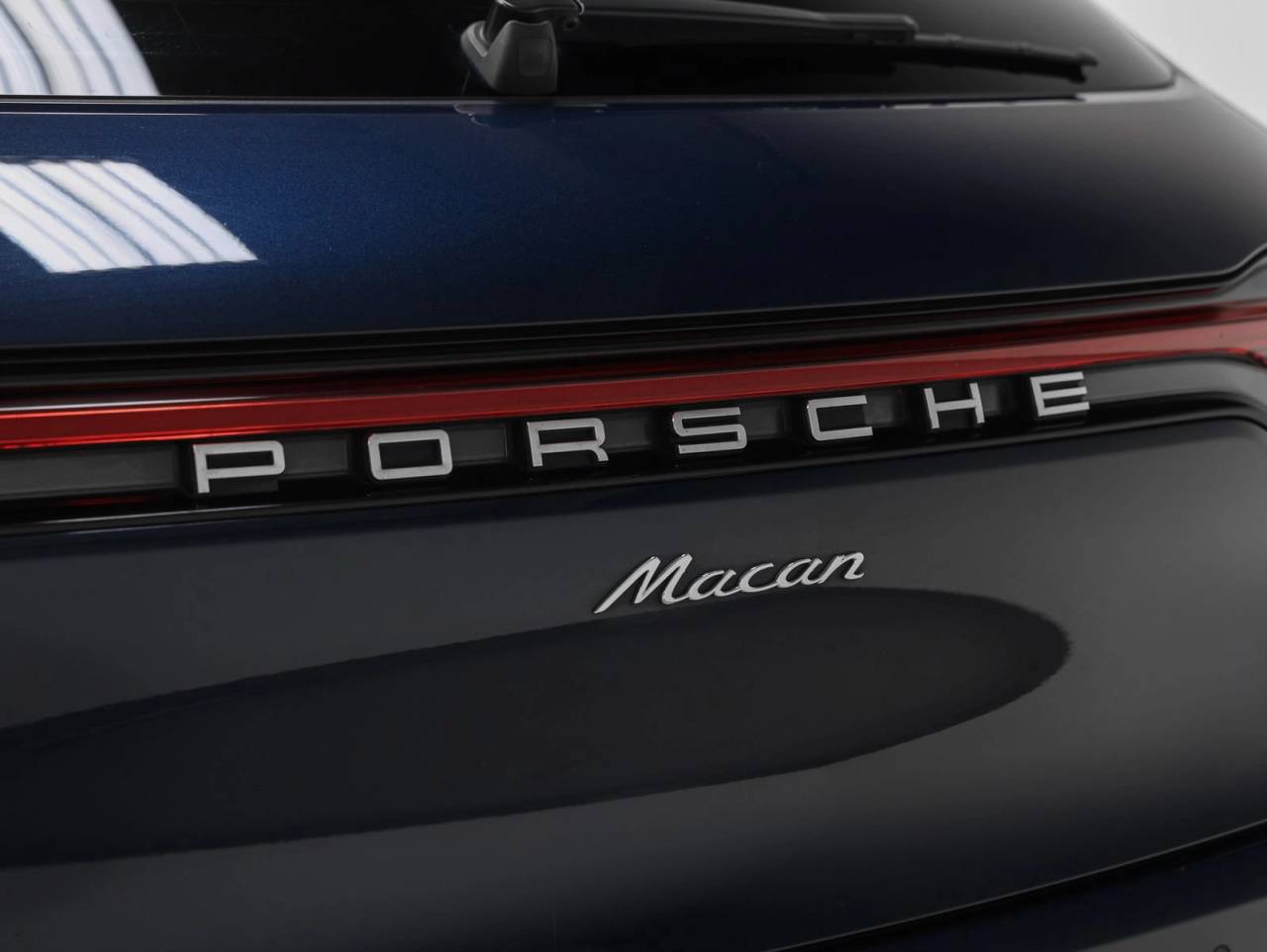 2019 Porsche Macan Macan