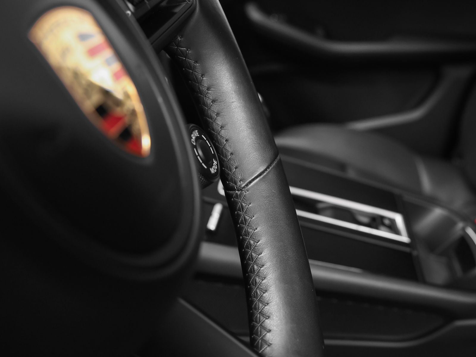 2023 Porsche Macan Macan T (MY23)
