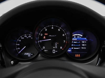 2023 Porsche Macan Macan T (MY23)