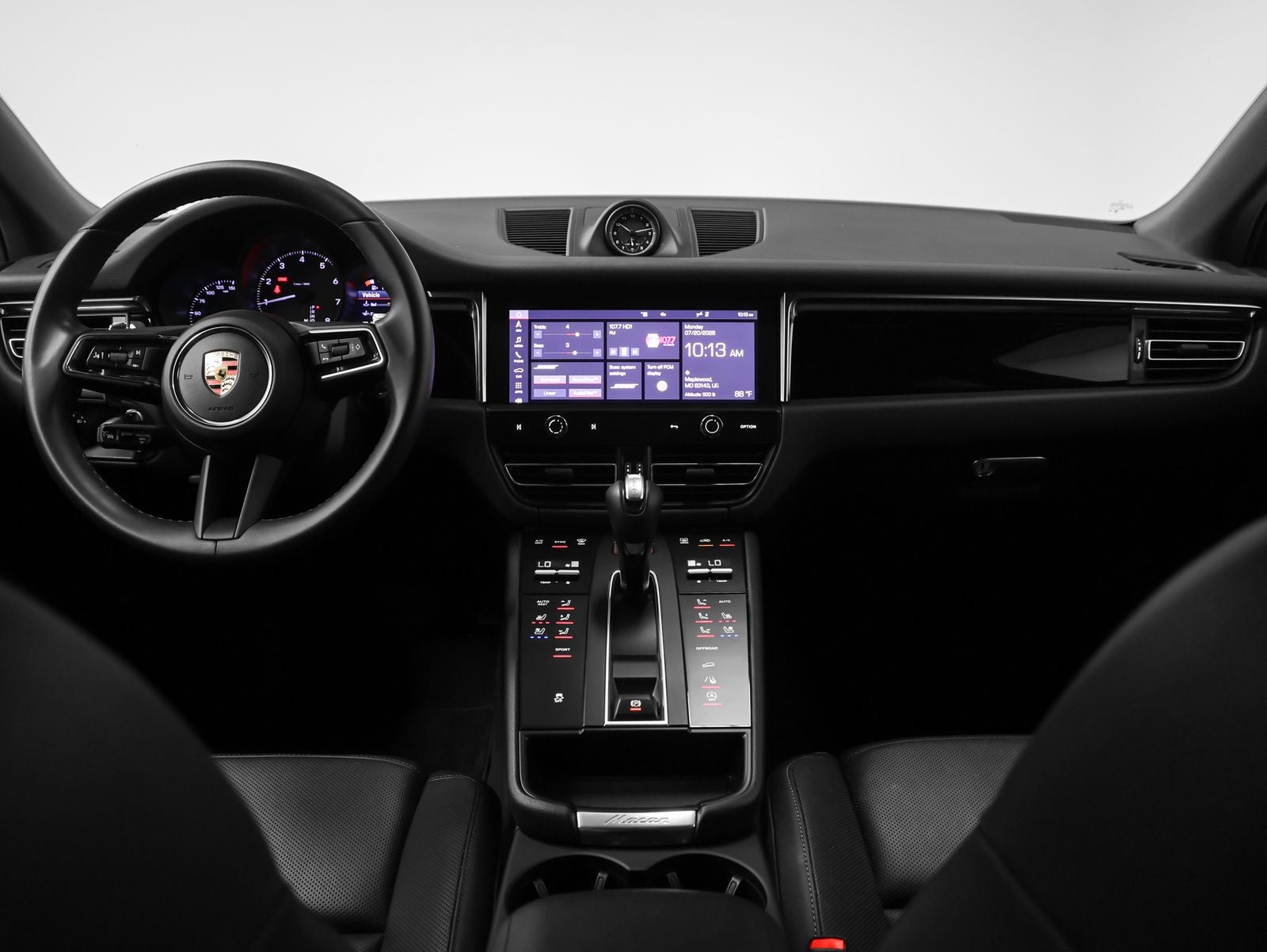 2023 Porsche Macan Macan (MY23)
