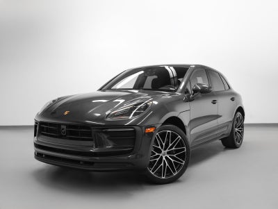 2023 Porsche Macan Macan (MY23)