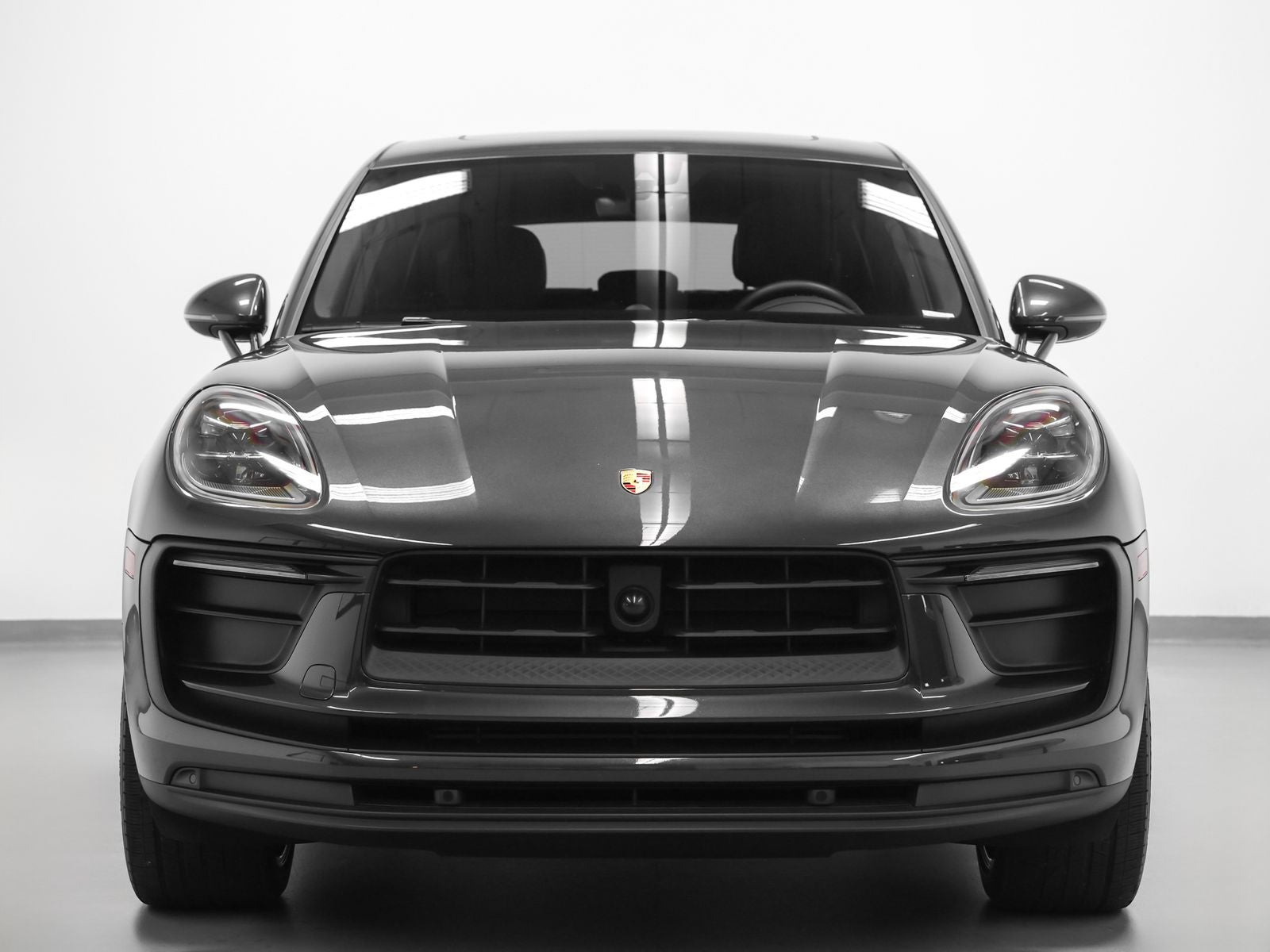 2023 Porsche Macan Macan (MY23)