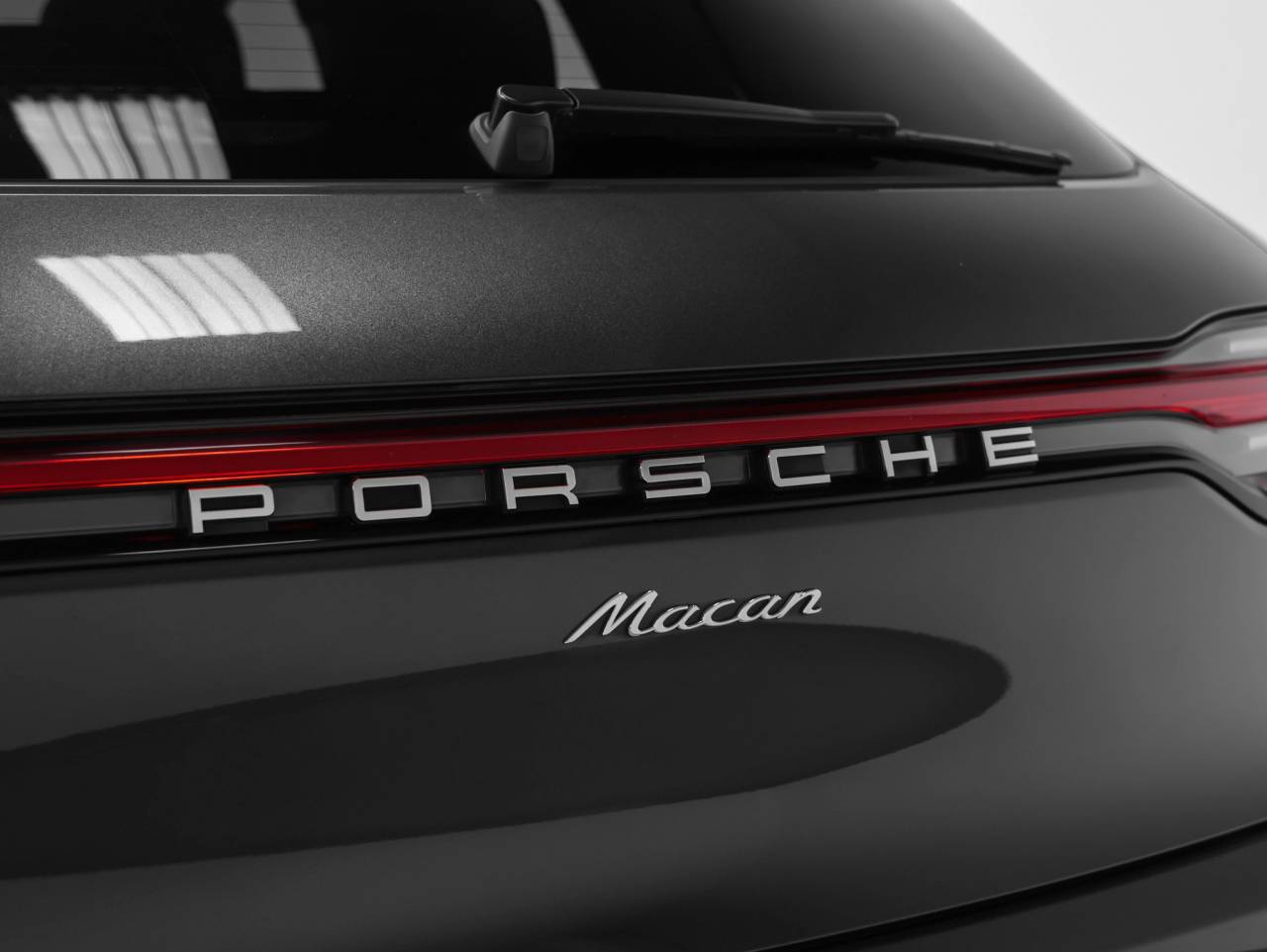 2023 Porsche Macan Macan (MY23)