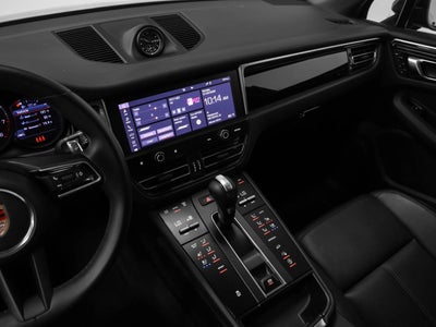 2023 Porsche Macan Macan (MY23)