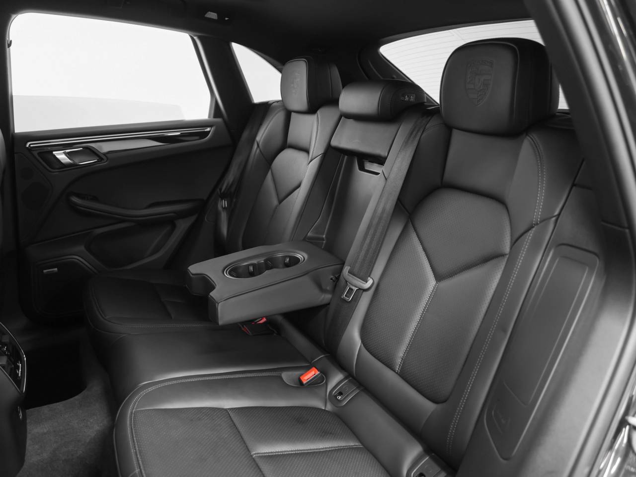 2023 Porsche Macan Macan (MY23)