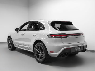 2023 Porsche Macan Macan T (MY23)