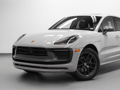 2023 Porsche Macan Macan T (MY23)