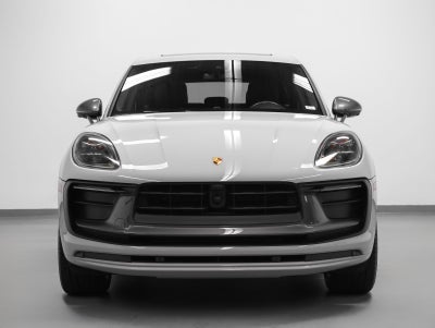 2023 Porsche Macan Macan T (MY23)