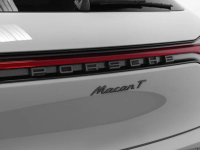 2023 Porsche Macan Macan T (MY23)
