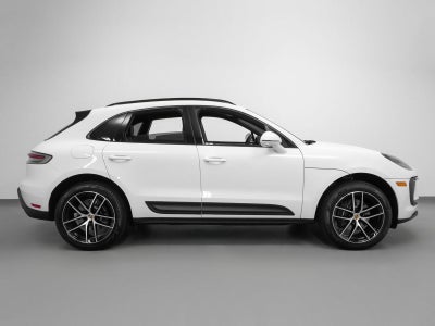 2025 Porsche Macan Macan