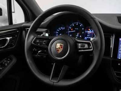 2025 Porsche Macan Macan