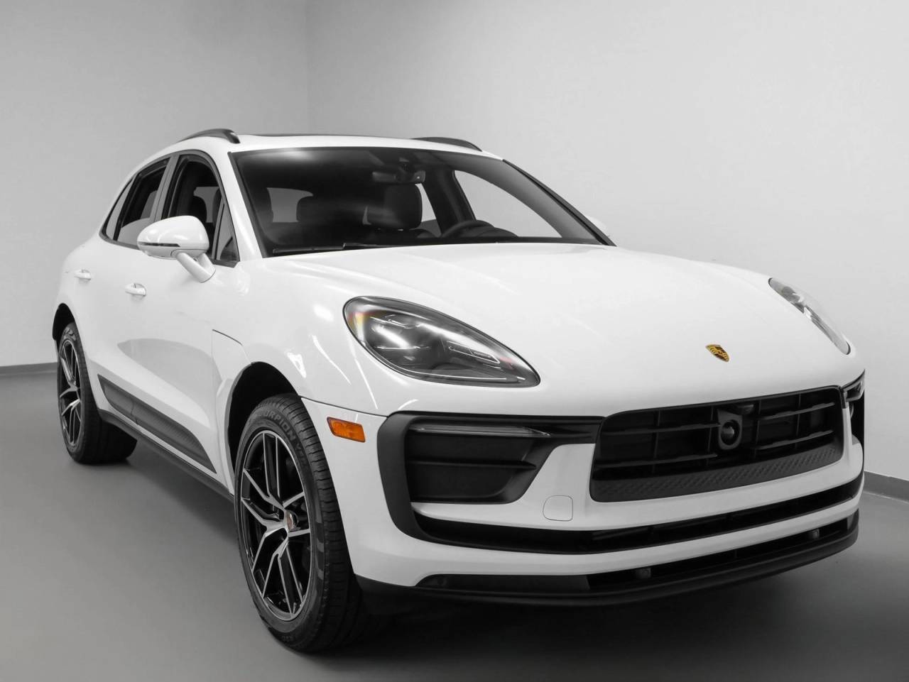 2025 Porsche Macan Macan