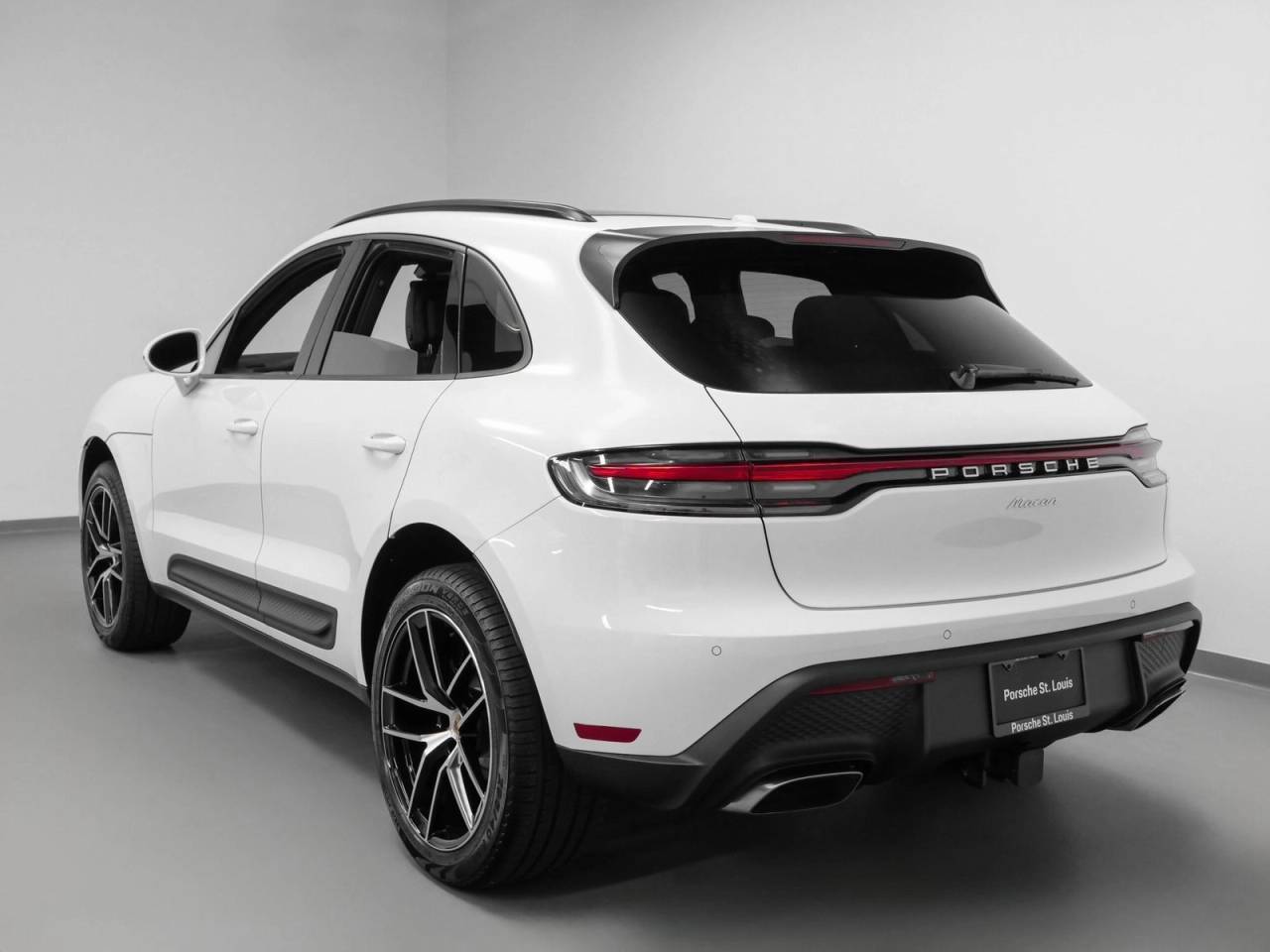 2025 Porsche Macan Macan