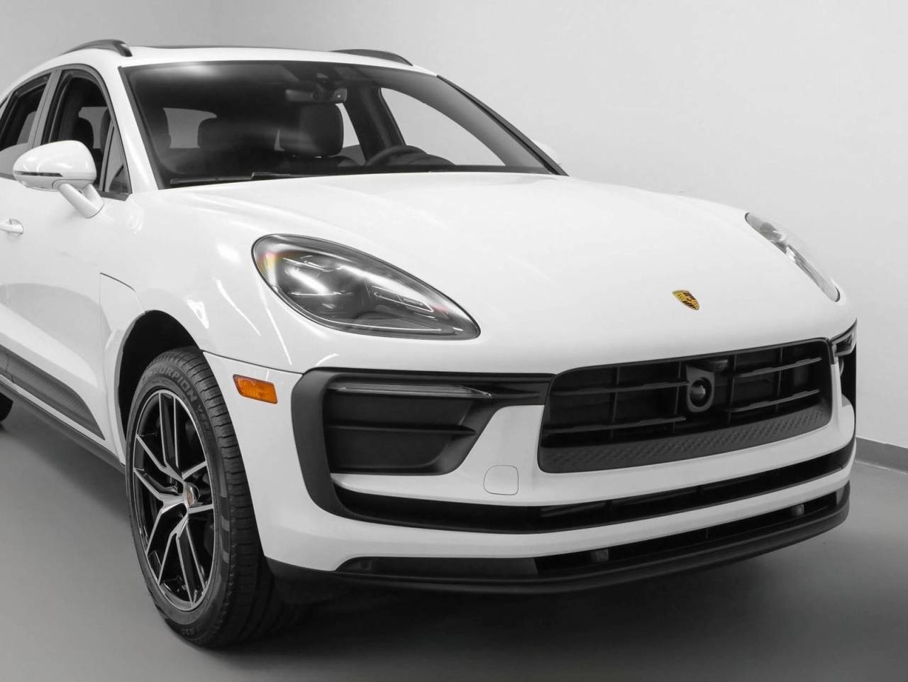 2025 Porsche Macan Macan