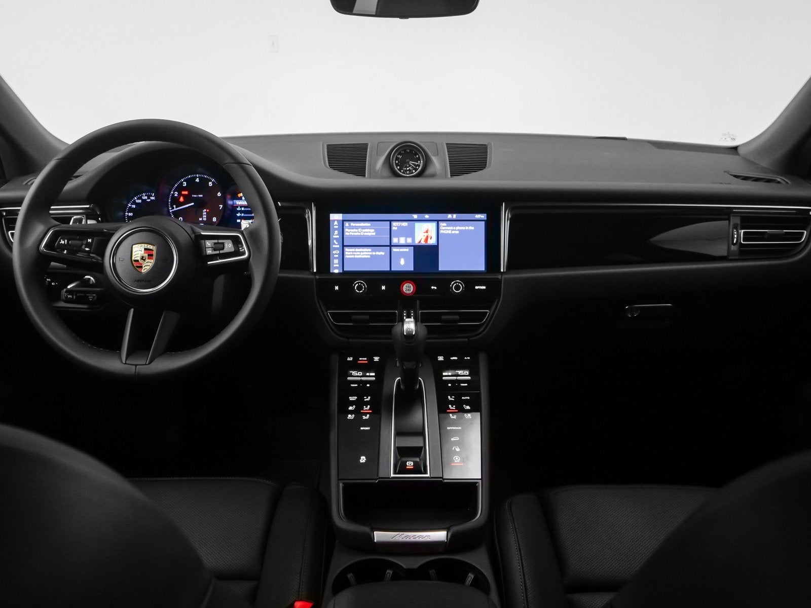 2025 Porsche Macan Macan