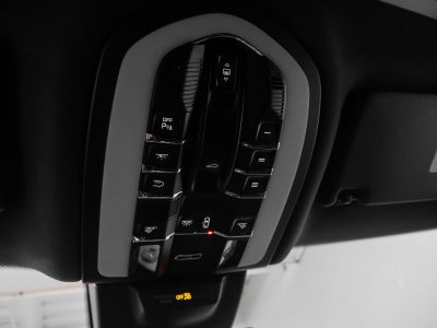 2025 Porsche Macan Macan