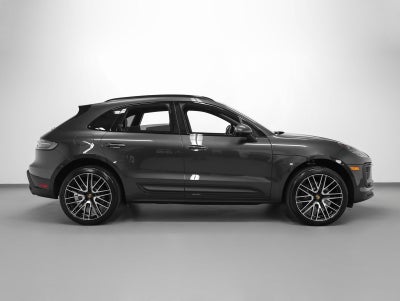 2026 Porsche Macan Macan