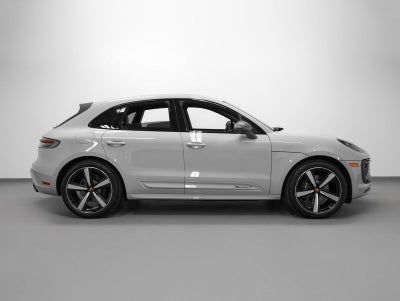 2026 Porsche Macan Macan T