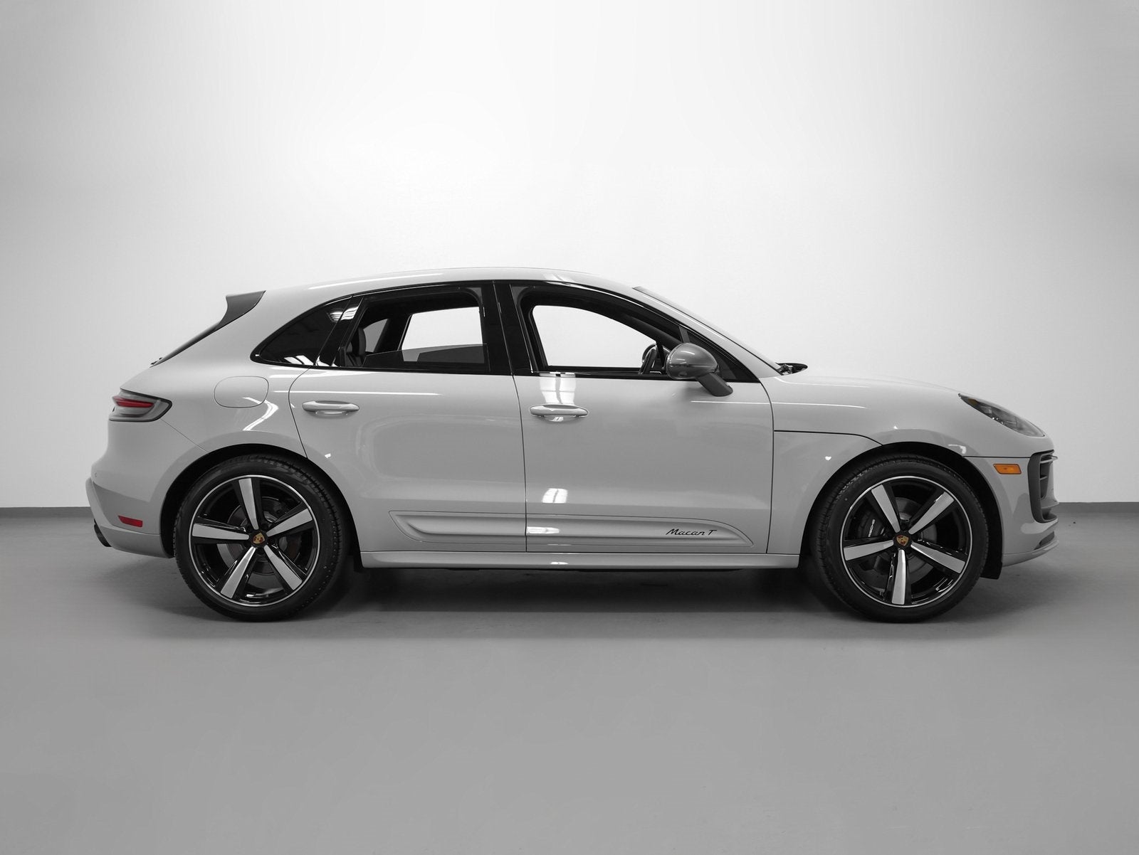 2026 Porsche Macan Macan T