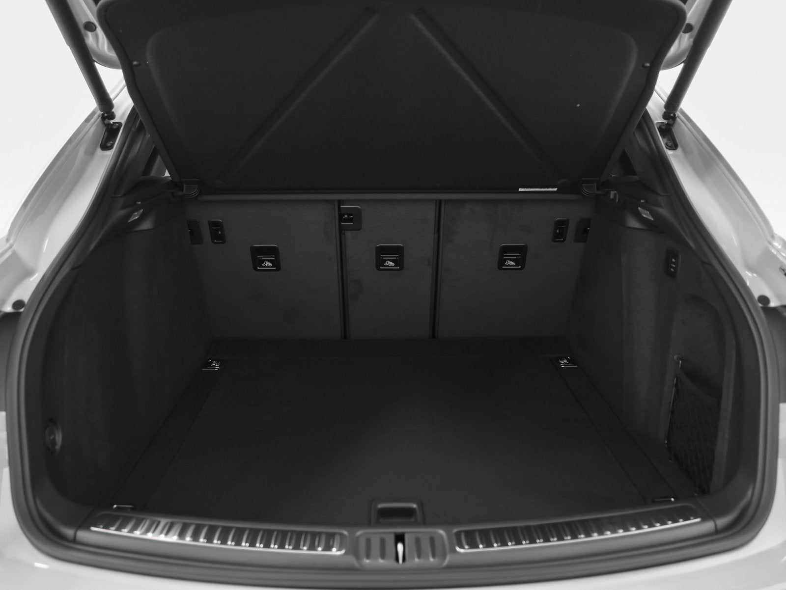 2026 Porsche Macan Macan T