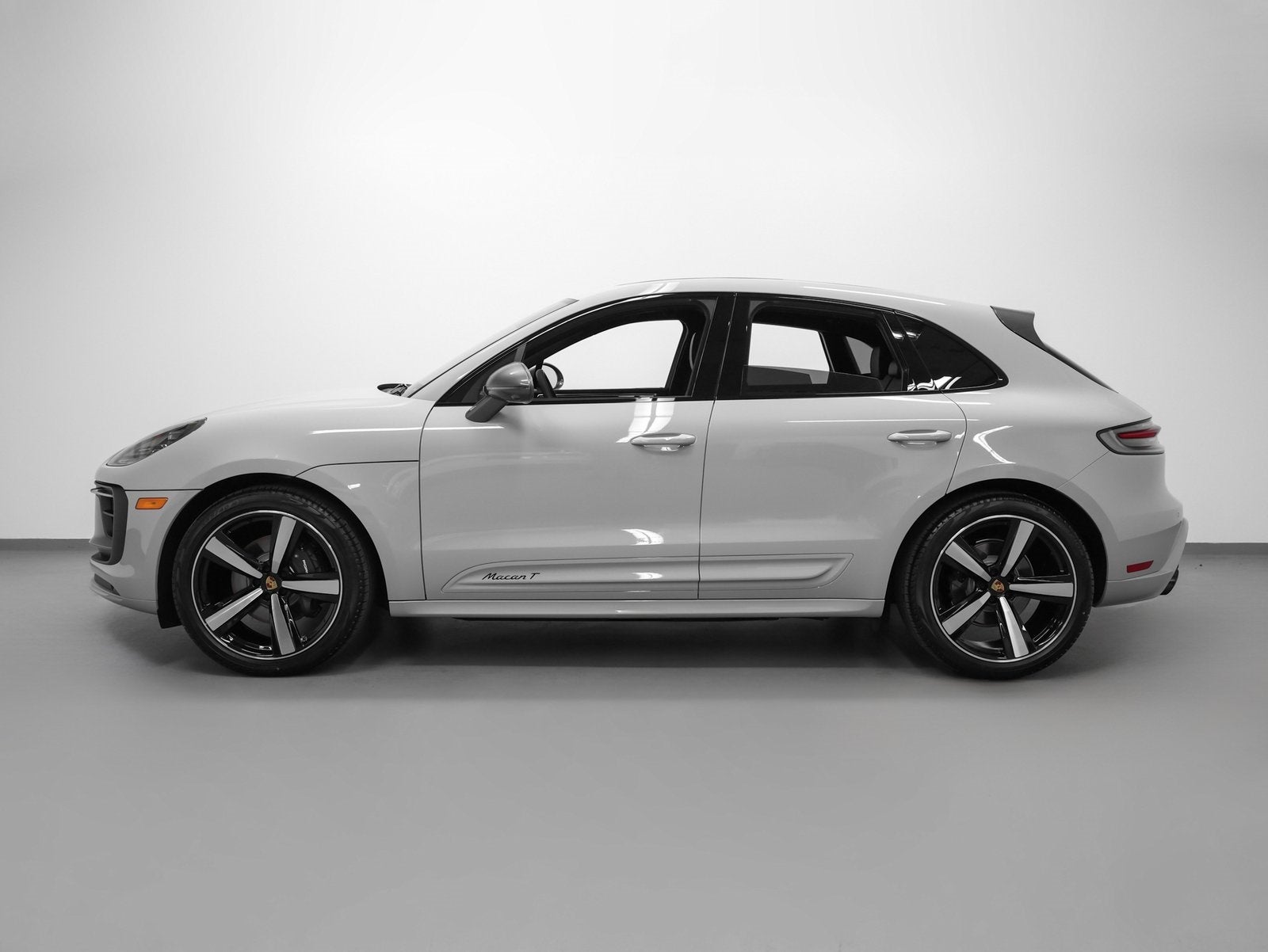 2026 Porsche Macan Macan T