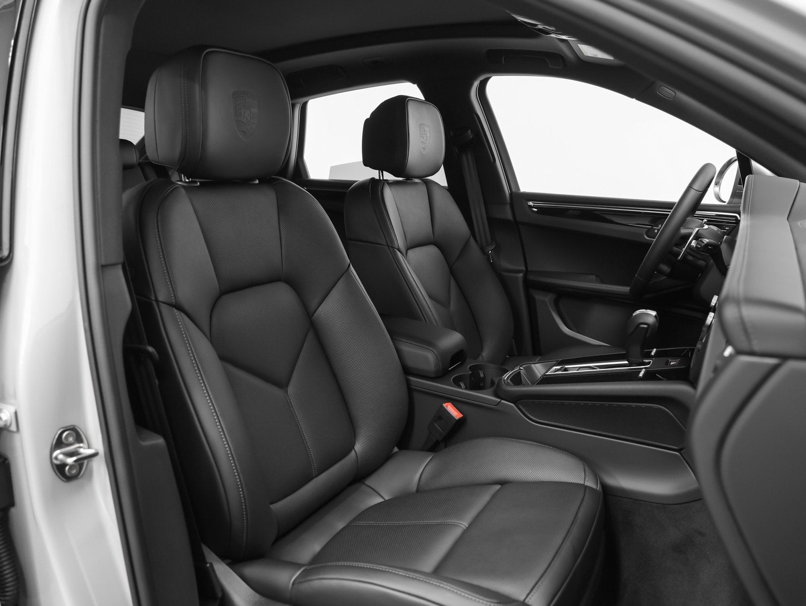 2026 Porsche Macan Macan T