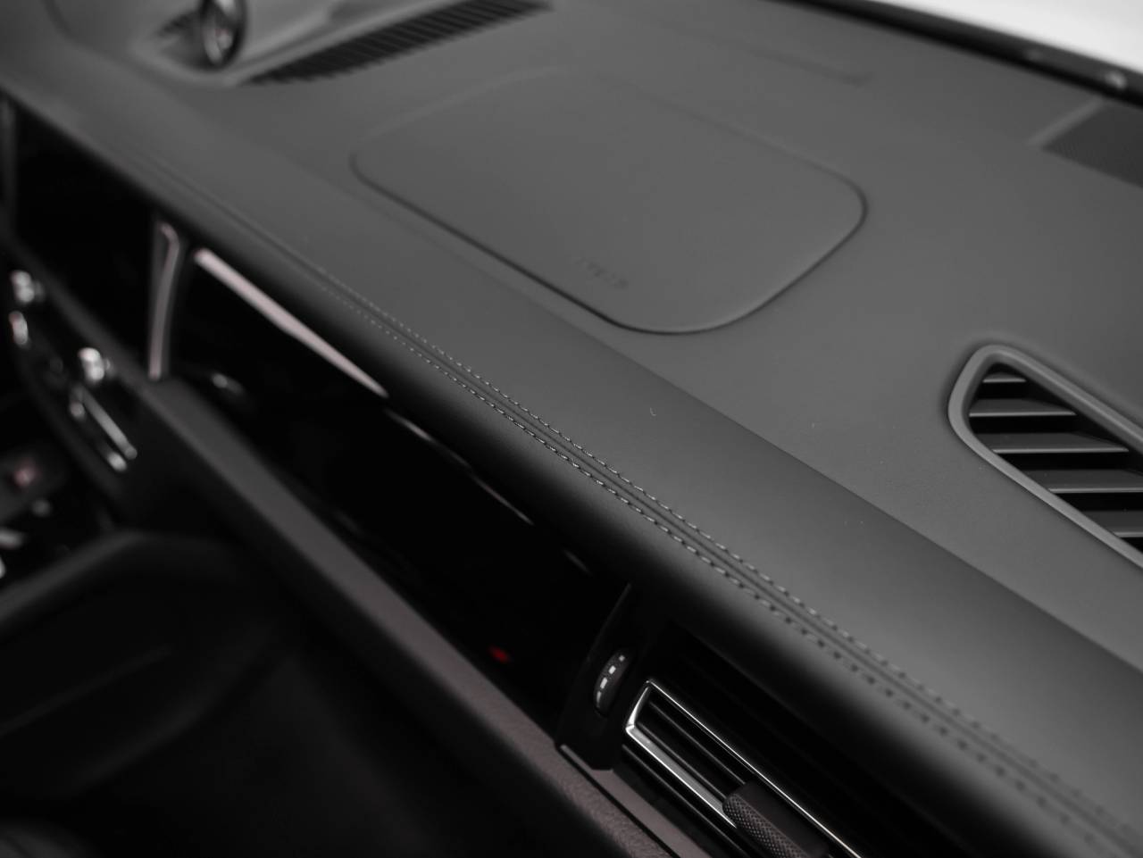 2026 Porsche Macan Macan T