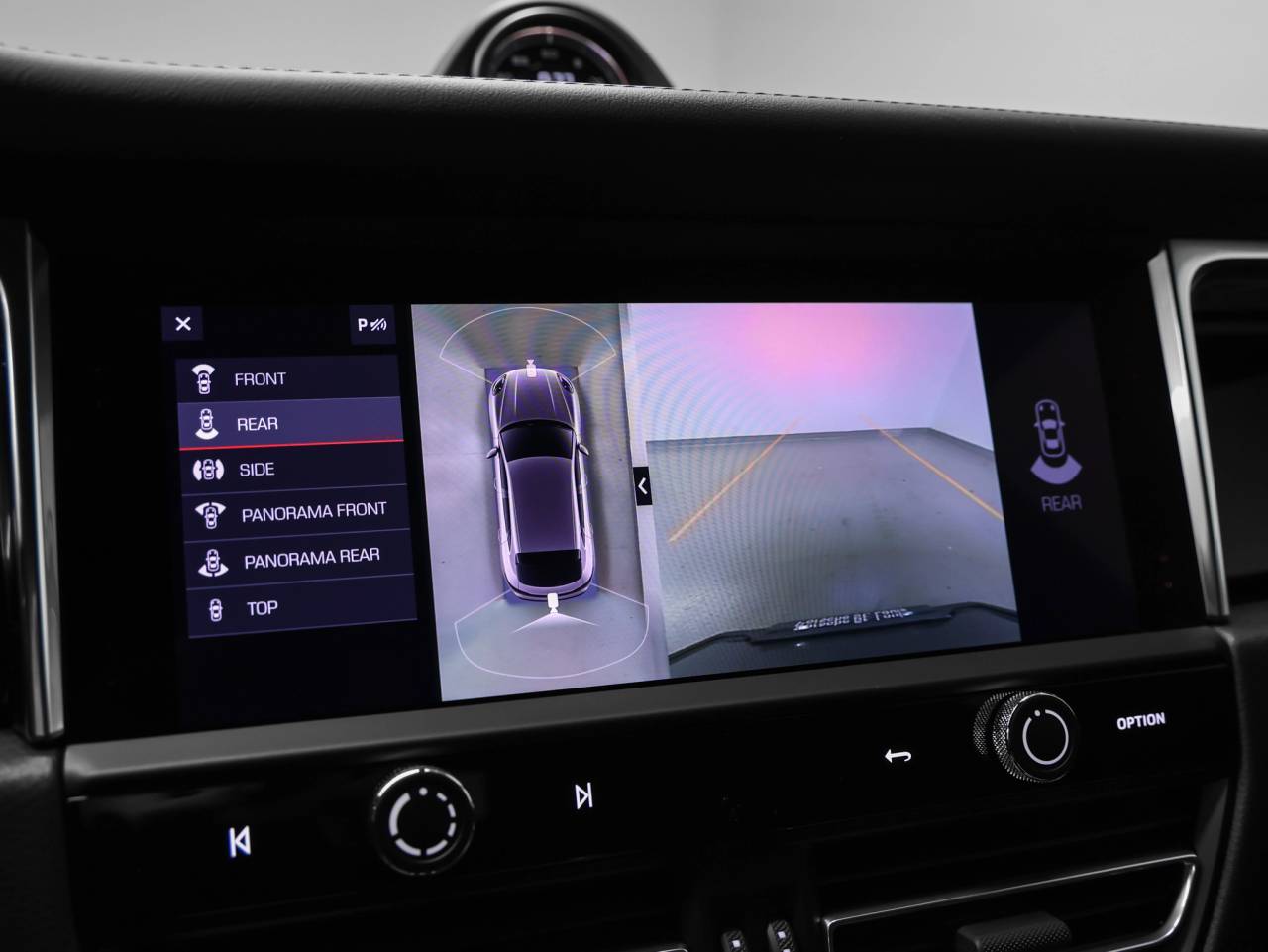 2026 Porsche Macan Macan T