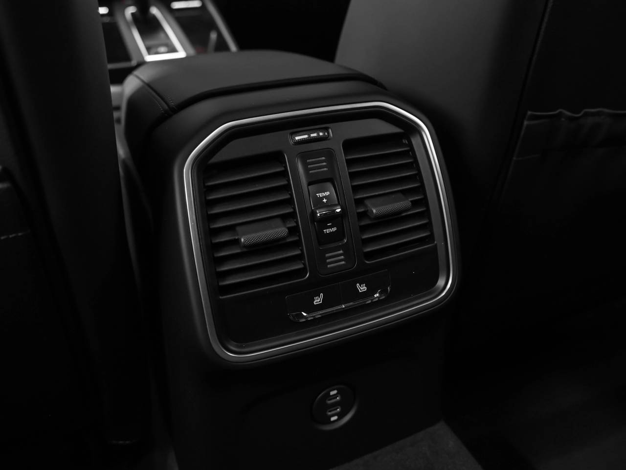 2026 Porsche Macan Macan T